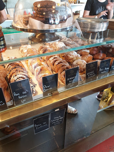 Comentarii opinii despre Bourke Street Bakery Alexandria