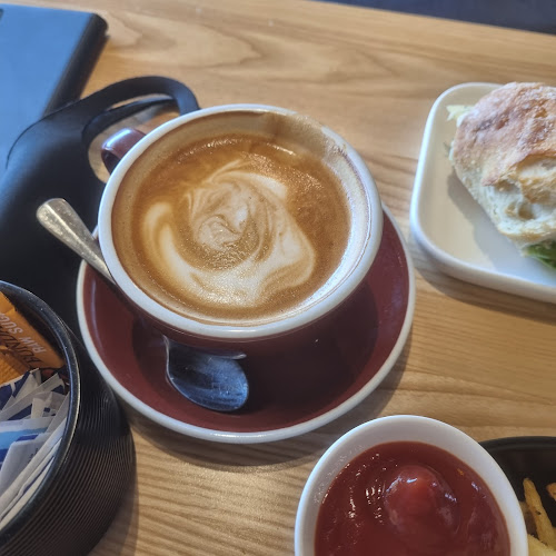 35 Queen St, West Ulverstone TAS 7315