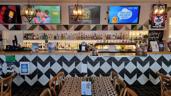 Cabbage Tree Hotel - Hospitality and gastronomy