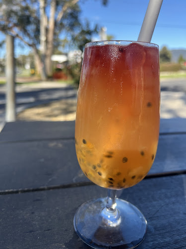 25 Paul St, Croydon VIC 3136