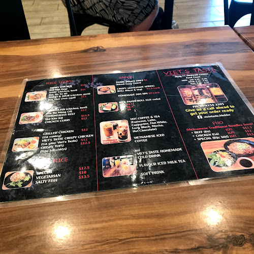 Bundy Viet's Taste - Hospitality and gastronomy