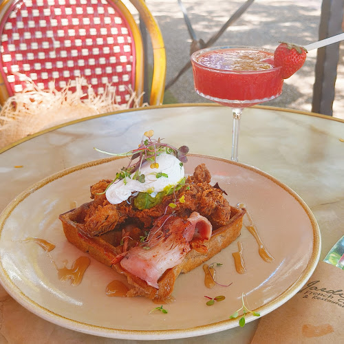 Le Jardin Cafe Restaurant - Hospitality and gastronomy