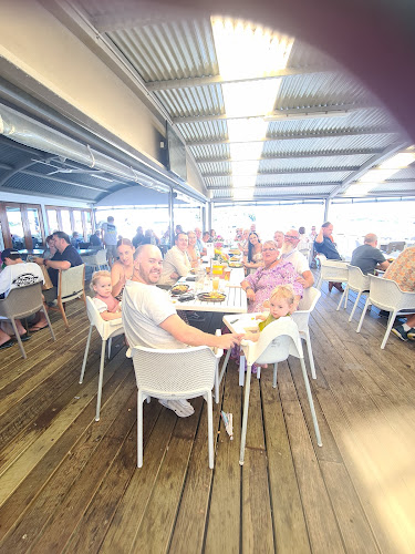 Crusoe's on the Lake - Belmont