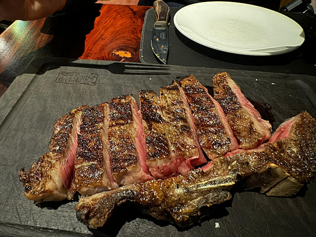 Capanno Trattoria Bar and Grill - Hospitality and gastronomy