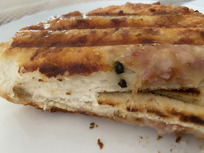 95 Riding Rd, Hawthorne QLD 4170