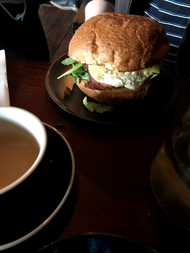 Comentarii opinii despre Social Grounds Cafe