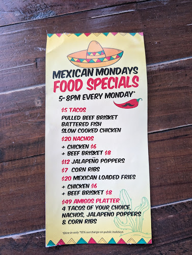 Opinii despre Mano's Tedder Avenue în Main Beach - Hospitality and gastronomy