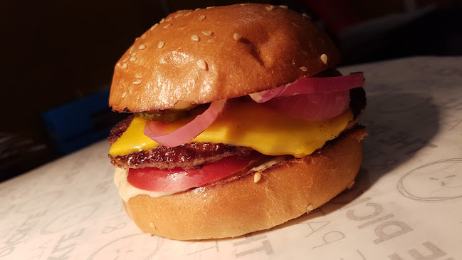 The Pickle & The Patty - South Melbourne