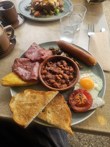 1/74 Clarence St, Port Macquarie NSW 2444