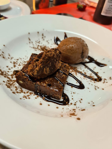 Hill Top Golf And Country Club, 71 Gowrie St, Tatura VIC 3616