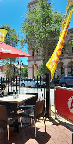 407 Peel St, Tamworth NSW 2340