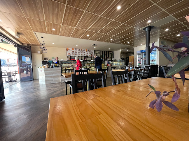 Comentarii opinii despre Lotus Cafe