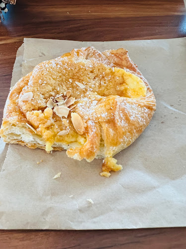 Trappers Bakery - Hospitality and gastronomy