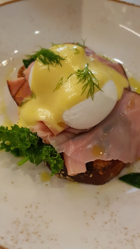 White Rabbit Sydney CBD - Hospitality and gastronomy