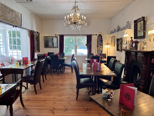 King Henry’s Restaurant - Hospitality and gastronomy