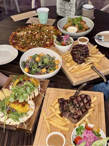 Comentarii opinii despre Boardwalk Social by Crystalbrook