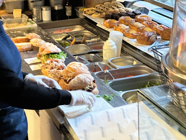 Saluministi Flinders Lane