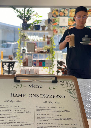 2/9 Goshawk Blvd, Buderim QLD 4556