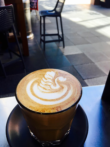 Common Coffee Surfers Paradise - Hospitality and gastronomy