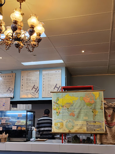 Opinii despre Two Hands Cafe. în Fyshwick - Hospitality and gastronomy