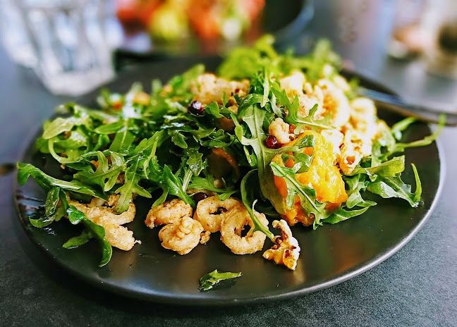 Perrotta's at the Gallery