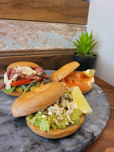 Comentarii opinii despre Savour This Eatery