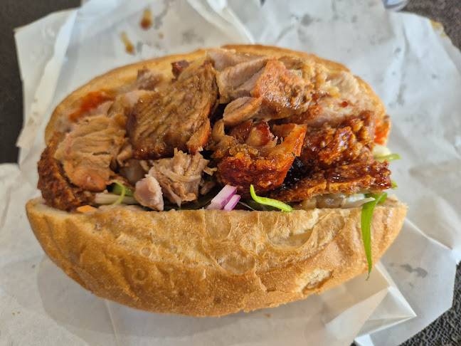 Early Birds Chicken - Hospitality and gastronomy