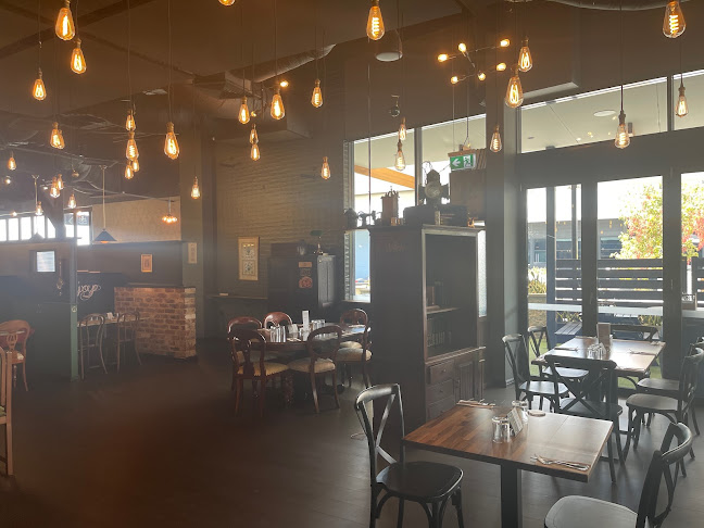 Opinii despre The 3Sheets Inn în Butler - Hospitality and gastronomy