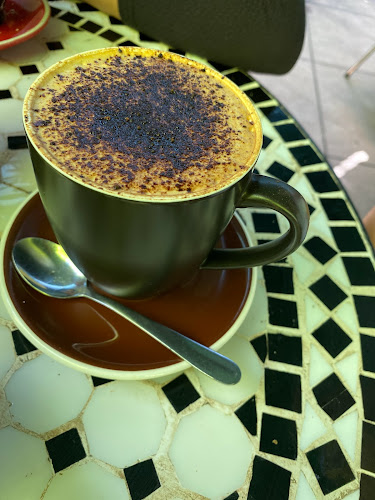 Comentarii opinii despre Mr. Benedict