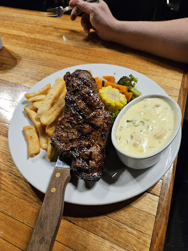 Opinii despre Edwards Tavern în West Wodonga - Hospitality and gastronomy
