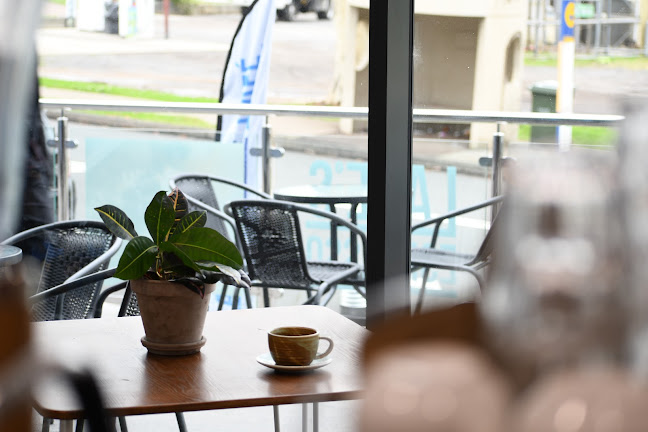 Lake's Espresso Tuggerah Lakes Private Hospital - Hospitality and gastronomy