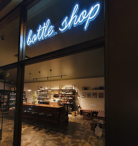 Upstairs Wines Ettalong