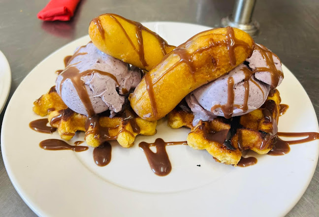 Isabellas Cafe - Hospitality and gastronomy