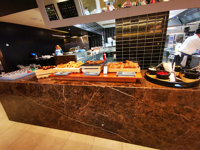 6 Orchid Ave, Surfers Paradise QLD 4217