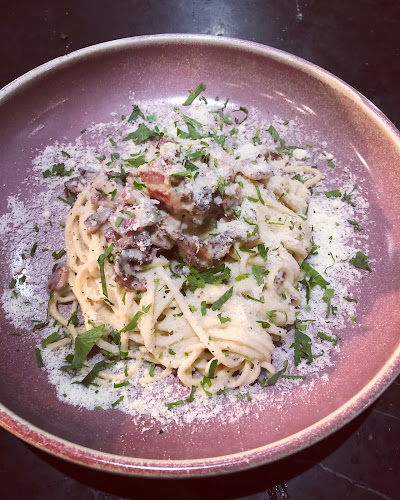 Capanno Trattoria Bar and Grill