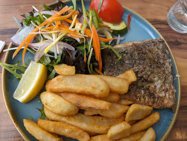 Opinii despre WatersEdge Seafood Restaurant în The Entrance - Hospitality and gastronomy