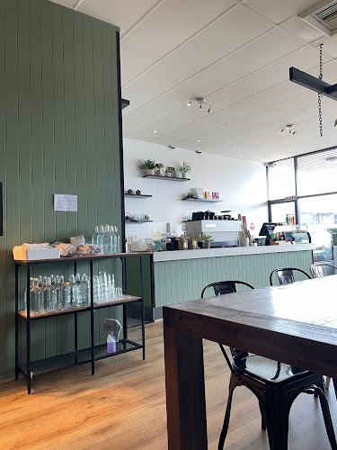 Comentarii opinii despre Cup & Coaster