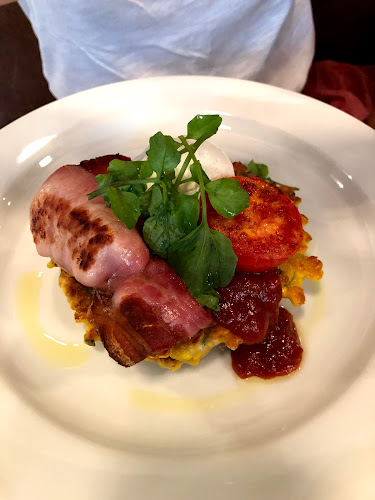 Opinii despre The Rocks Cafe în The Rocks - Hospitality and gastronomy