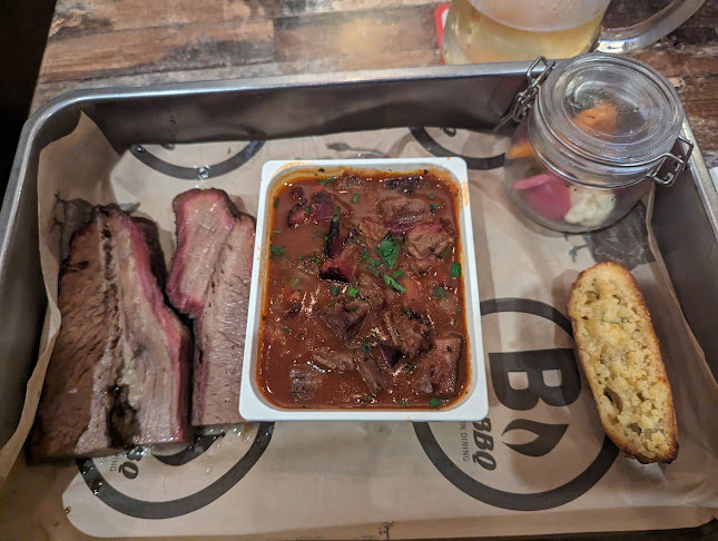 The Oxford Bathurst - Bathurst