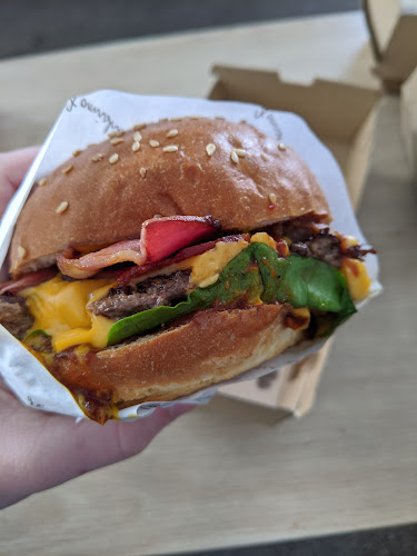 Harbour Plaza, Shop 6/21 Thompson Rd, Patterson Lakes VIC 3197