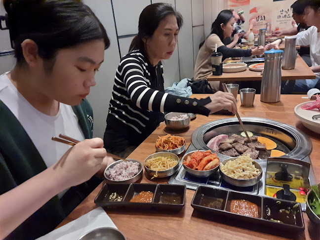 Mansae Korean BBQ - CBD QVM