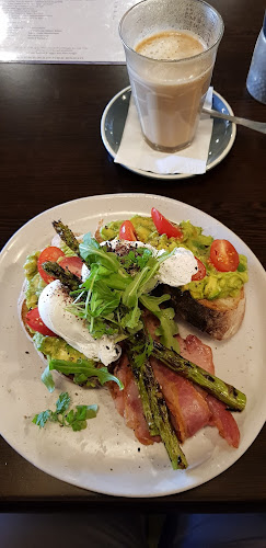 Artezen - Hospitality and gastronomy