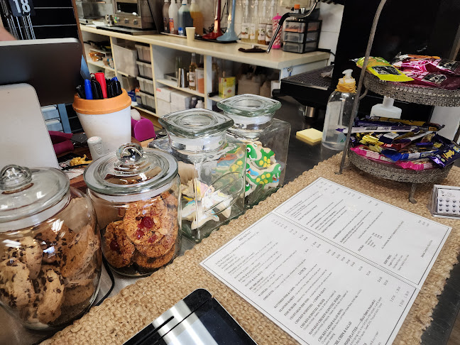 Comentarii opinii despre Cafe Phoenix