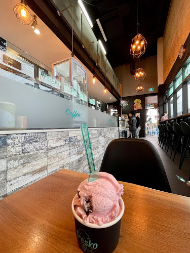 Highett Gelato & Desserts - Hospitality and gastronomy