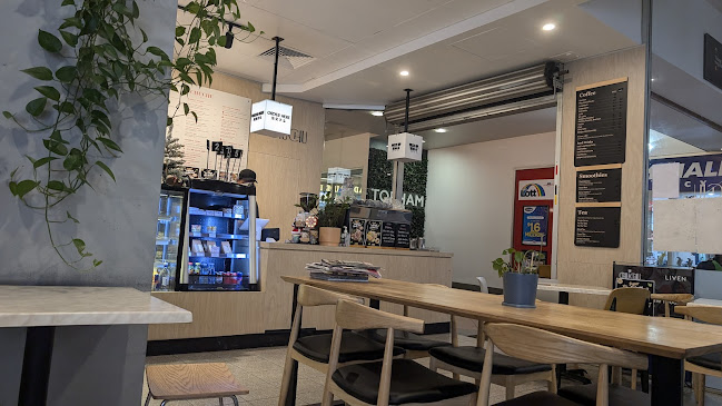 Shop 6/7 Topham Mall, Adelaide SA 5000