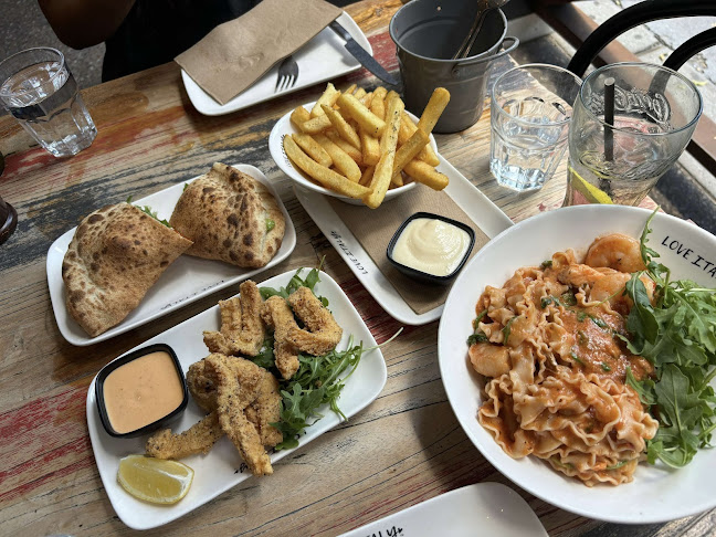 8/10 Cavill Ave, Surfers Paradise QLD 4217