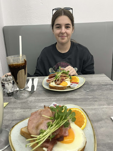 Comentarii opinii despre Cupz N' Crepes