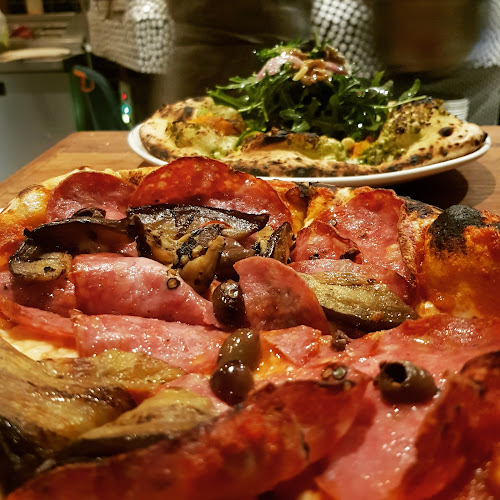 Opinii despre Pizza Bar în Geelong West - Hospitality and gastronomy