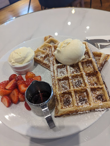 8 Bolton St, Newcastle NSW 2300