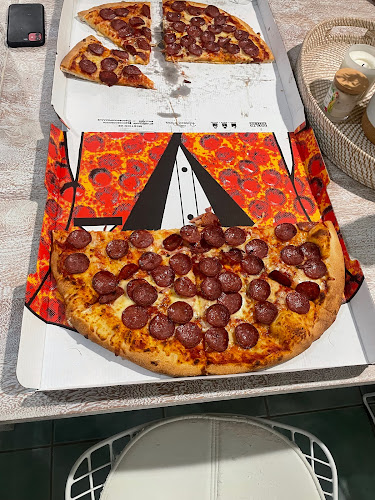 Rossco's Pizza - Hospitality and gastronomy